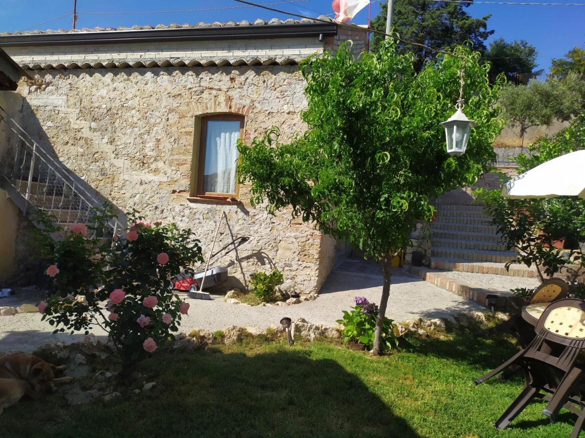 Il Giardino Dei Semplici B&B Caulonia Εξωτερικό φωτογραφία